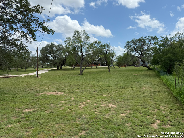 Image 2 of 45 For 227 River Bluff