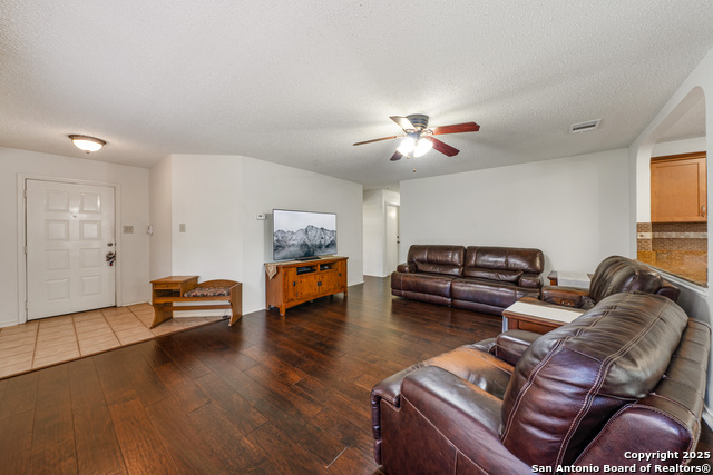 Listing photo id 8 for 8810 Sebec Cir
