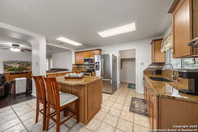 Listing photo id 10 for 8810 Sebec Cir