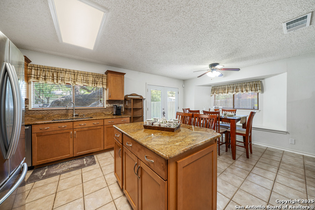 Listing photo id 11 for 8810 Sebec Cir