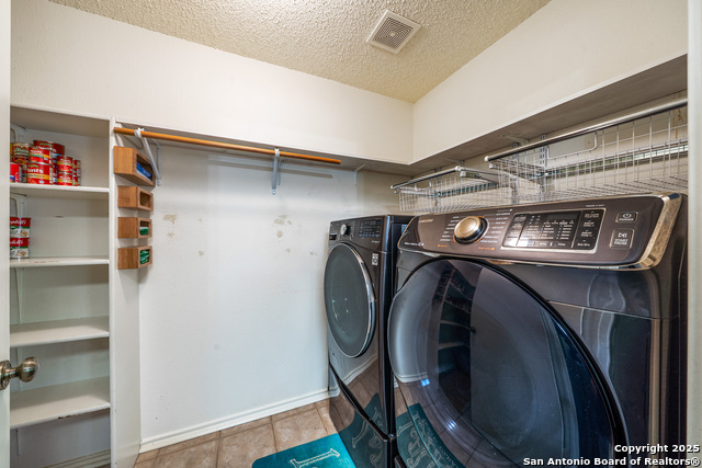 Listing photo id 14 for 8810 Sebec Cir