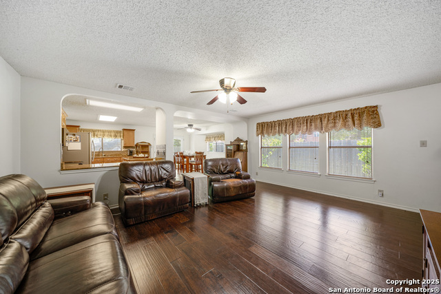 Listing photo id 6 for 8810 Sebec Cir