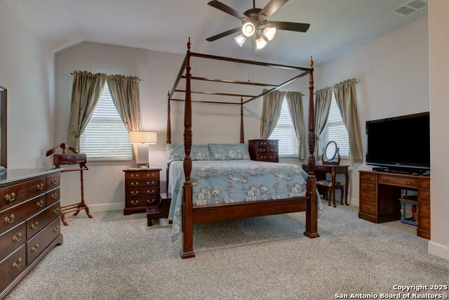 Listing photo id 17 for 28914 Throssel