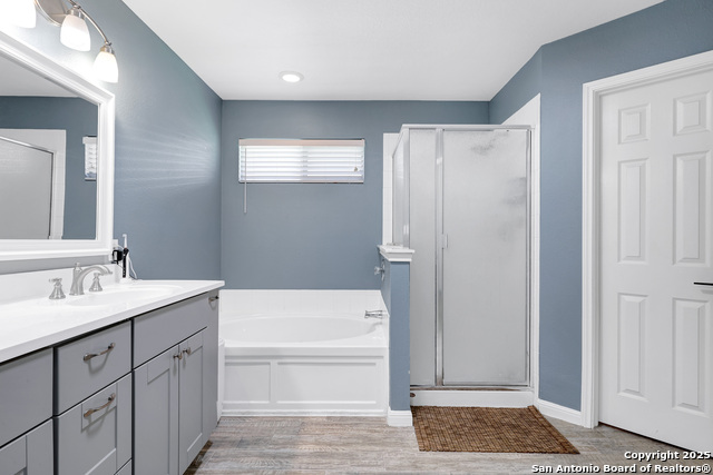Image 21 of 32 For 9815 Lockberry