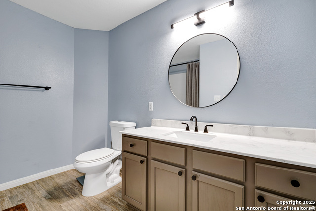 Image 24 of 32 For 9815 Lockberry