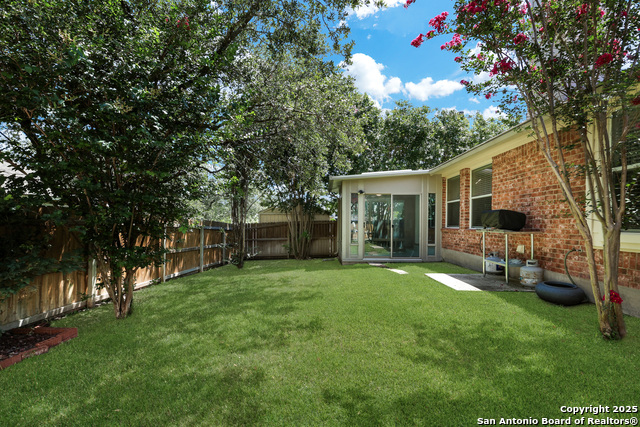Image 29 of 32 For 9815 Lockberry