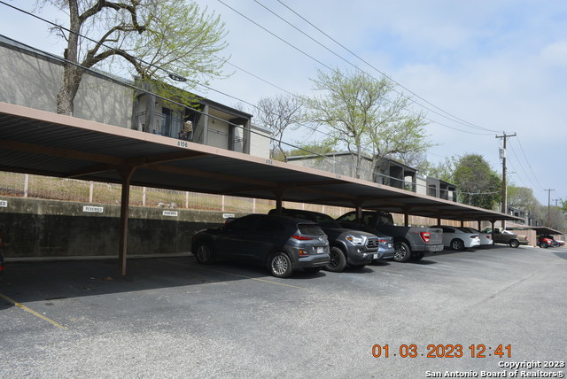 Image 5 of 21 For 4107 Medical Dr  8204