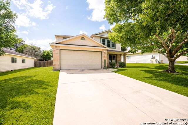 Image 2 of 40 For 108 Willow Way S