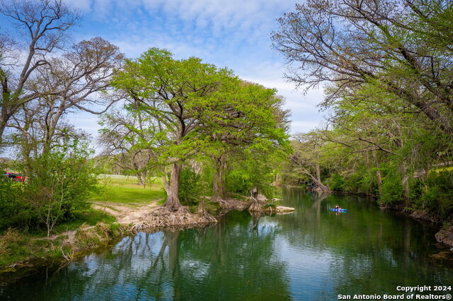 Details for 958 River Terrace, New Braunfels, TX 78130