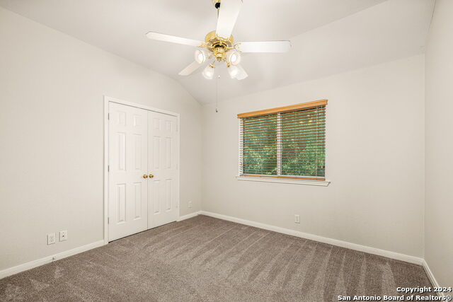 Image 23 of 31 For 958 River Terrace
