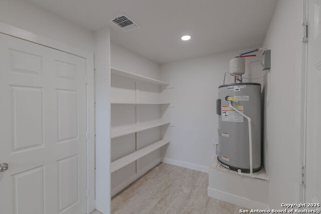 Image 43 of 50 For 2231 Golf Drive