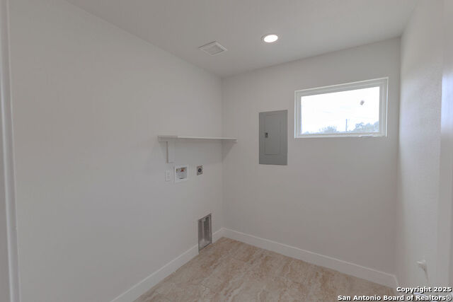 Image 44 of 50 For 2231 Golf Drive