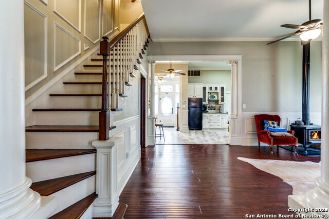 Image 6 of 22 For 9248 Fm 725  