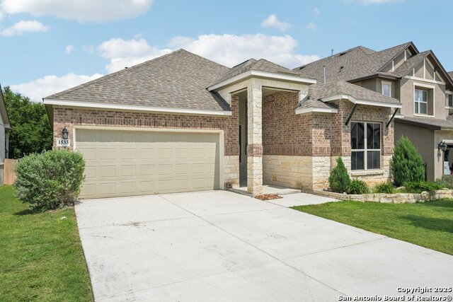 Image 2 of 33 For 1533 Cawdon Park