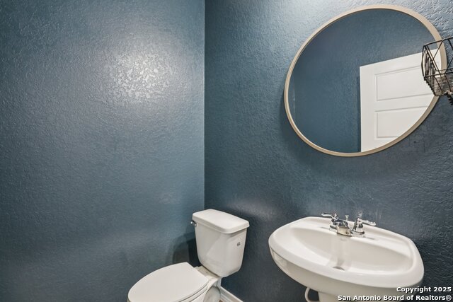 Image 30 of 33 For 1533 Cawdon Park