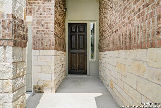 Image 5 of 33 For 1533 Cawdon Park