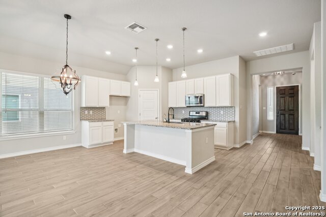 Image 8 of 33 For 1533 Cawdon Park