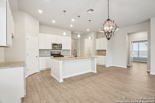 Image 9 of 33 For 1533 Cawdon Park