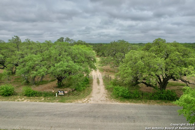 Details for 369.4 Ac Cr 7711, Devine, TX 78016