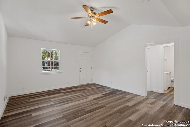 Image 11 of 24 For 512 Vickers Ave