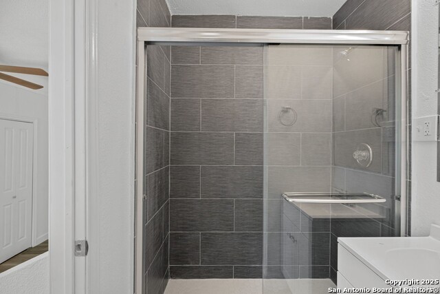 Image 8 of 24 For 512 Vickers Ave