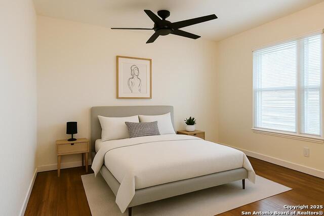 Listing photo id 8 for 1803 Burnet  