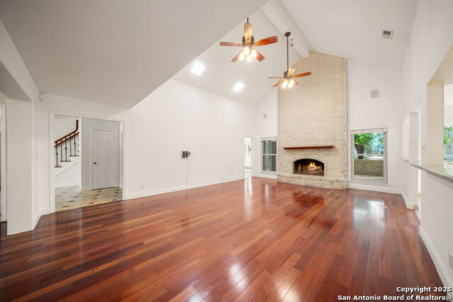 Image 13 of 36 For 13303 Southwalk