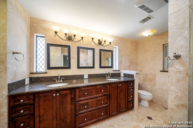 Image 18 of 36 For 13303 Southwalk