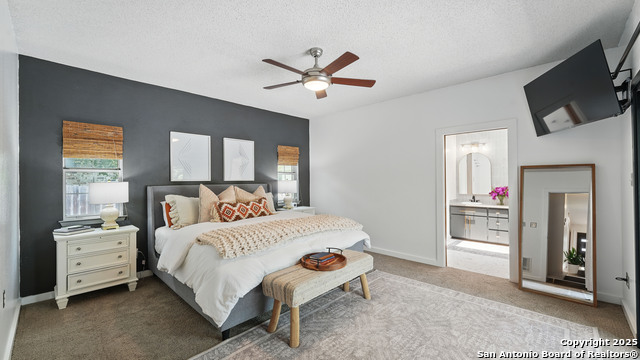 Image 15 of 50 For 526 Oakwood Blvd