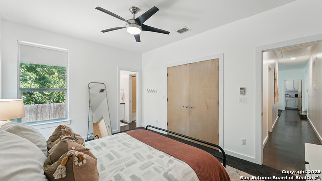Image 35 of 50 For 526 Oakwood Blvd