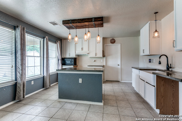 Image 11 of 25 For 5011 Terrace Wood