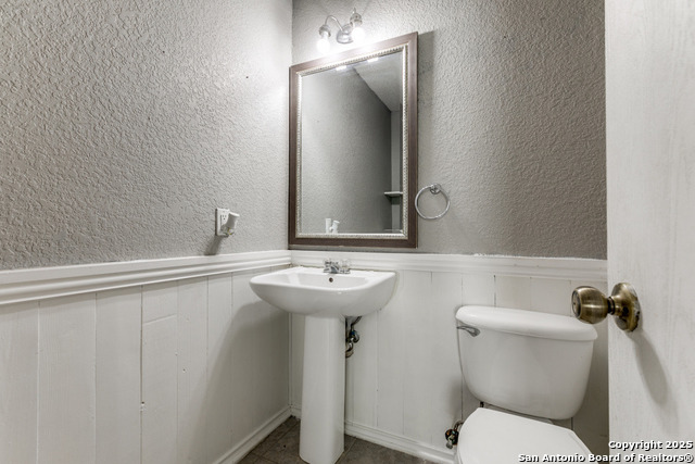 Image 20 of 25 For 5011 Terrace Wood
