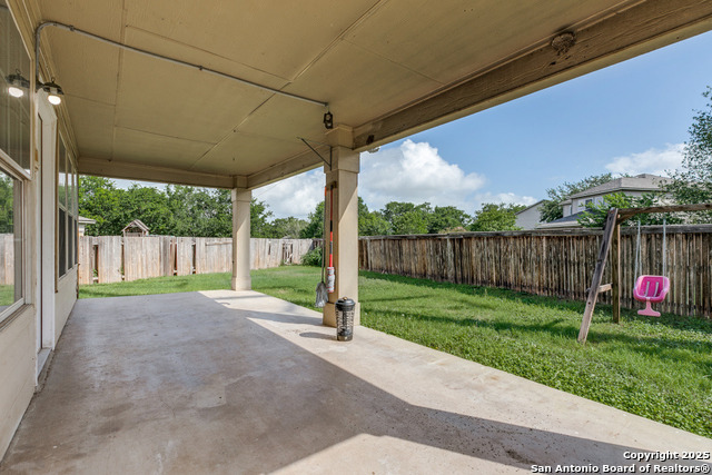 Image 24 of 25 For 5011 Terrace Wood
