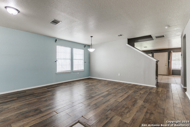 Image 5 of 25 For 5011 Terrace Wood