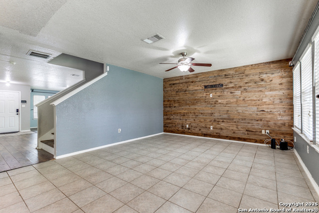 Image 9 of 25 For 5011 Terrace Wood