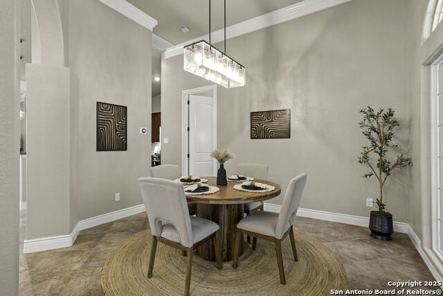 Listing photo id 15 for 155 Woodrow Center