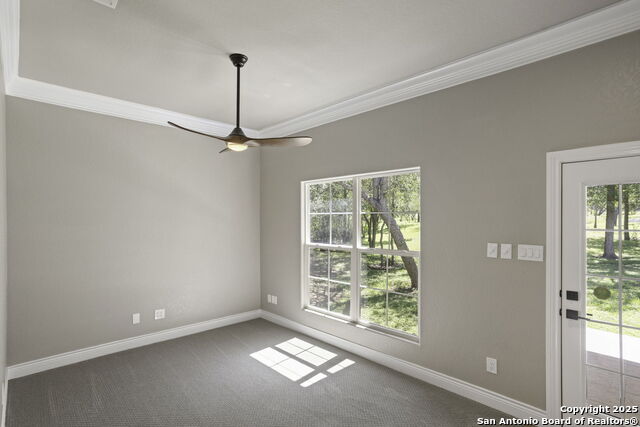 Listing photo id 26 for 155 Woodrow Center