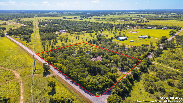 Listing photo id 6 for 155 Woodrow Center