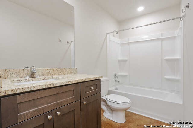 Listing photo id 12 for 150 Hill Dr