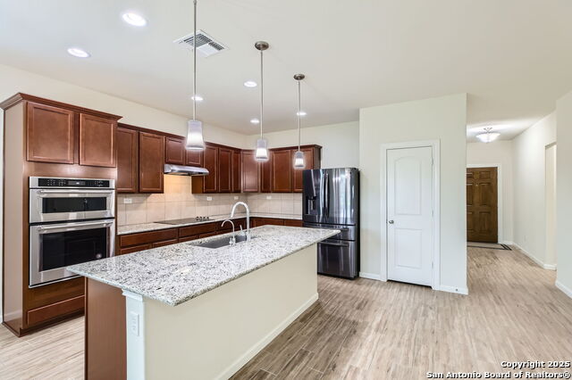 Image 13 of 28 For 2832 Klein Way