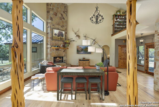 Image 15 of 44 For 849 Madrona Ridge Dr