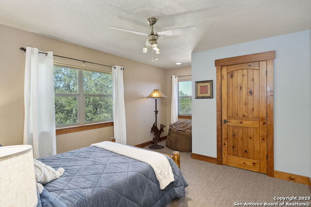 Image 29 of 44 For 849 Madrona Ridge Dr