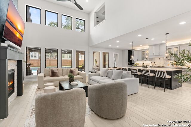 Details for 10012 Rebecca Place, Boerne, TX 78006
