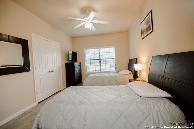 Listing photo id 20 for 6160 Eckhert Apt 1