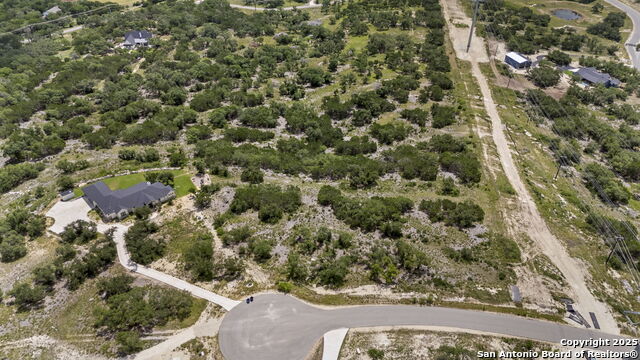 Image 5 of 18 For 831 Lovett Ridge Rd
