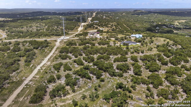 Image 6 of 18 For 831 Lovett Ridge Rd