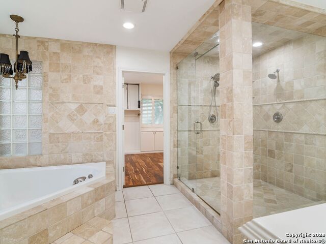 Image 20 of 47 For 12535 Elm Manor