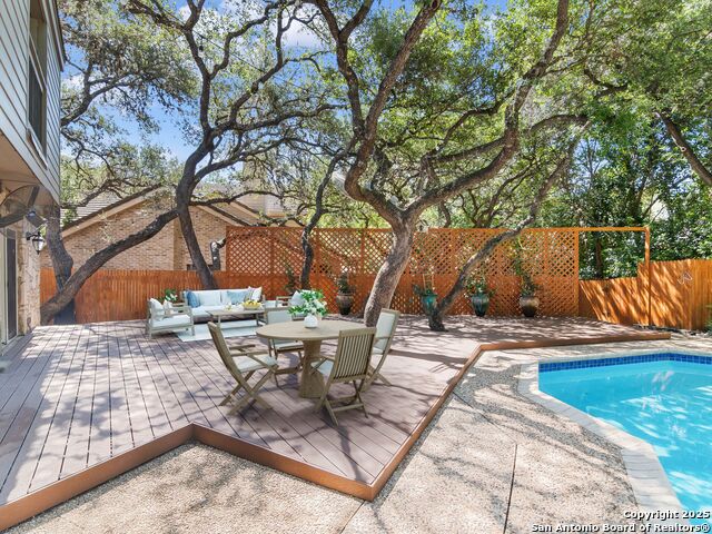 Image 36 of 47 For 12535 Elm Manor
