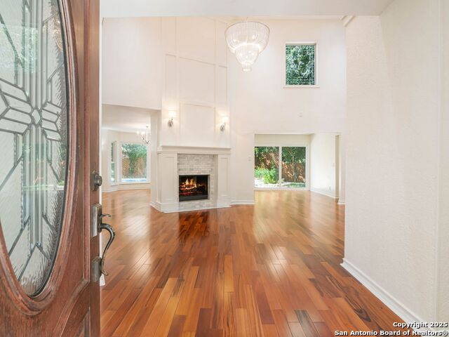 Image 4 of 47 For 12535 Elm Manor