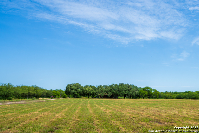 Listing photo id 9 for 202 Ranch Rd